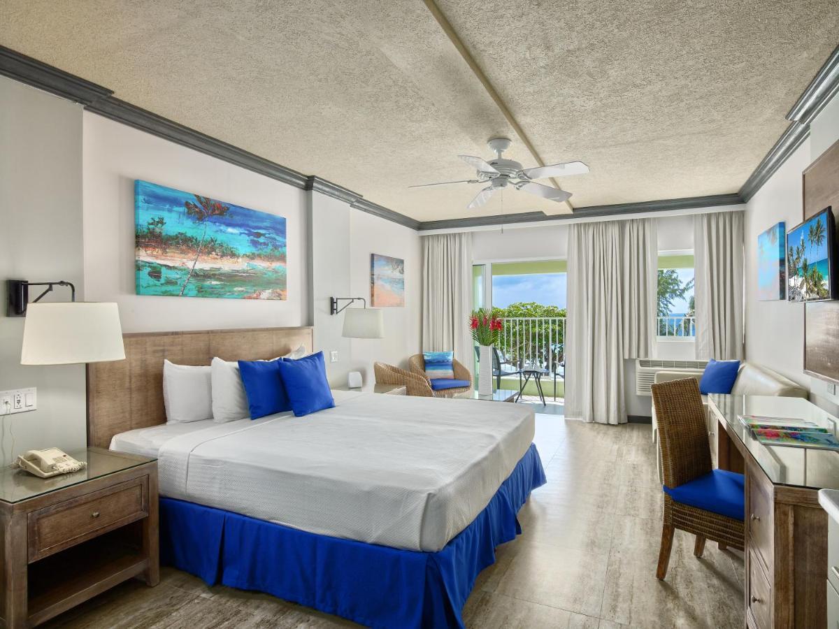 Courtyard By Marriott Bridgetown, Barbados Hotel Екстериор снимка