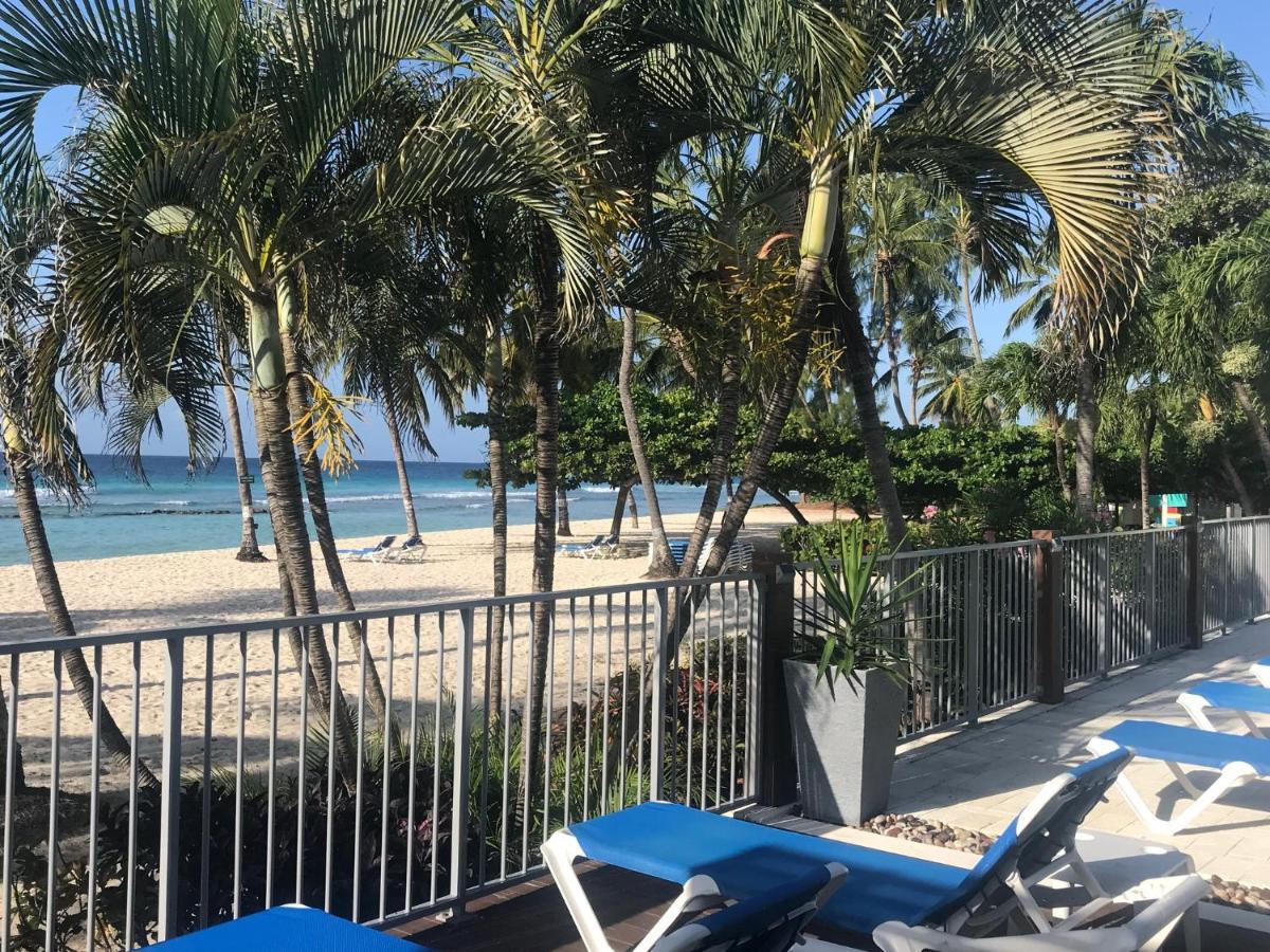 Courtyard By Marriott Bridgetown, Barbados Hotel Екстериор снимка