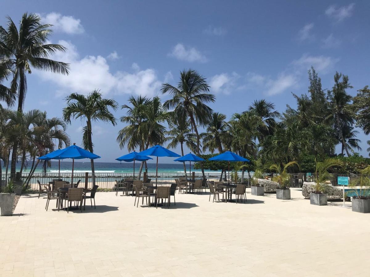 Courtyard By Marriott Bridgetown, Barbados Hotel Екстериор снимка