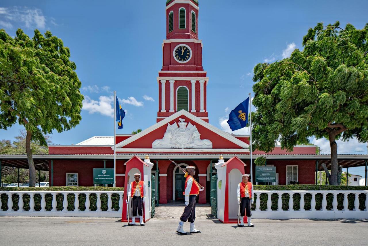 Courtyard By Marriott Bridgetown, Barbados Hotel Екстериор снимка